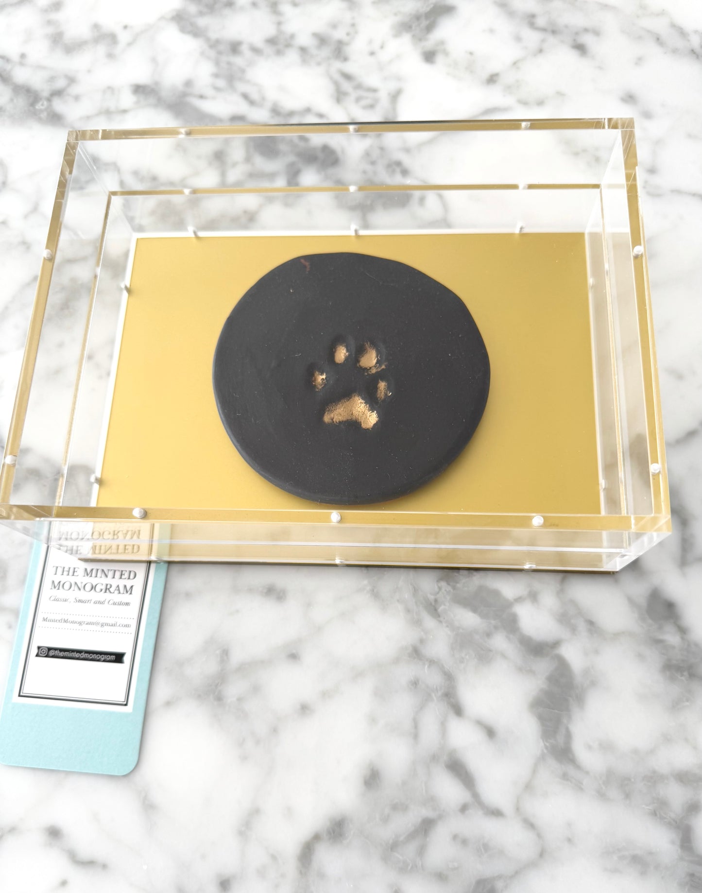 Gold Bottom 5x7 Magnet Acrylic Tray
