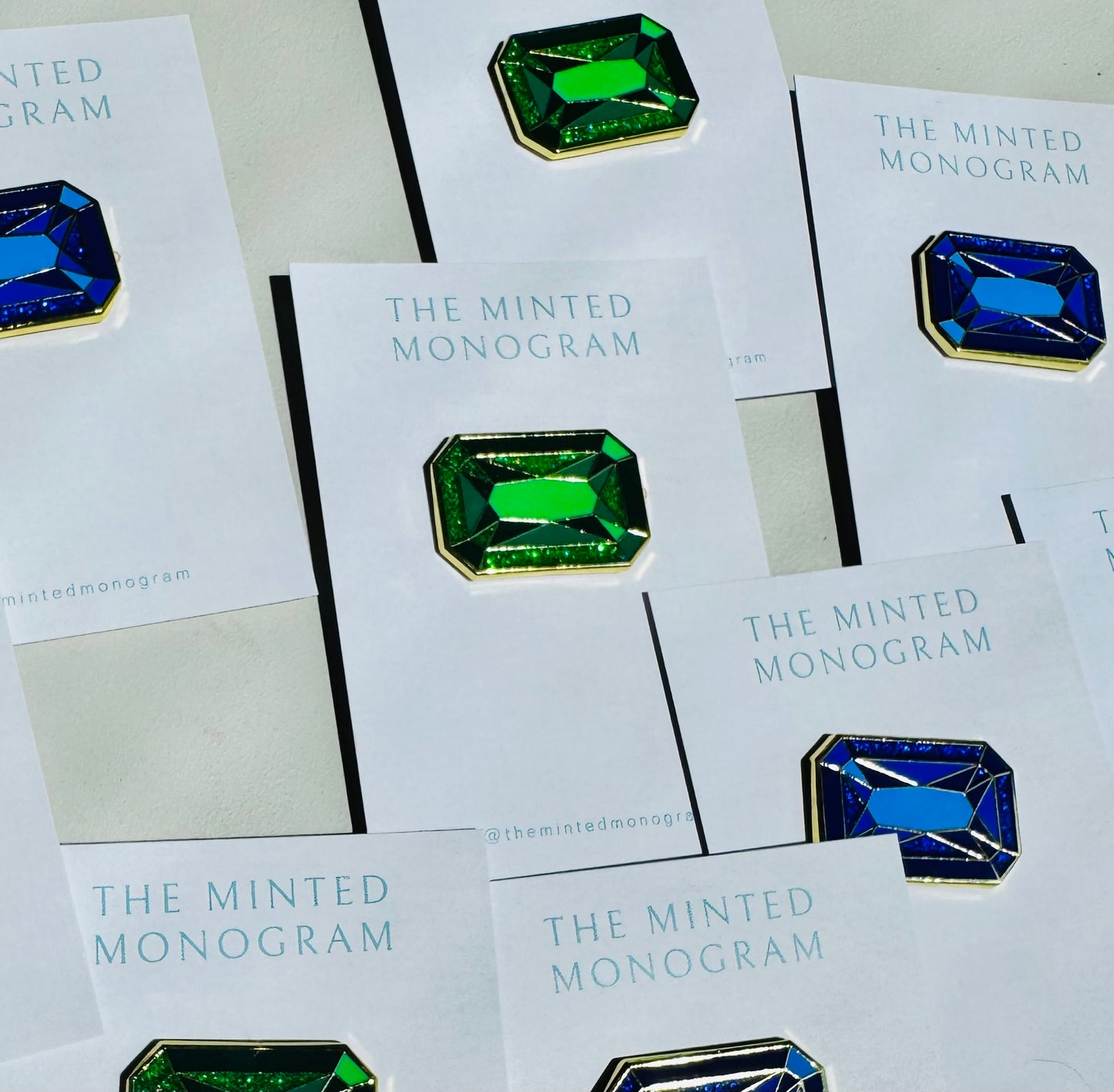 Sapphire Needle Minder