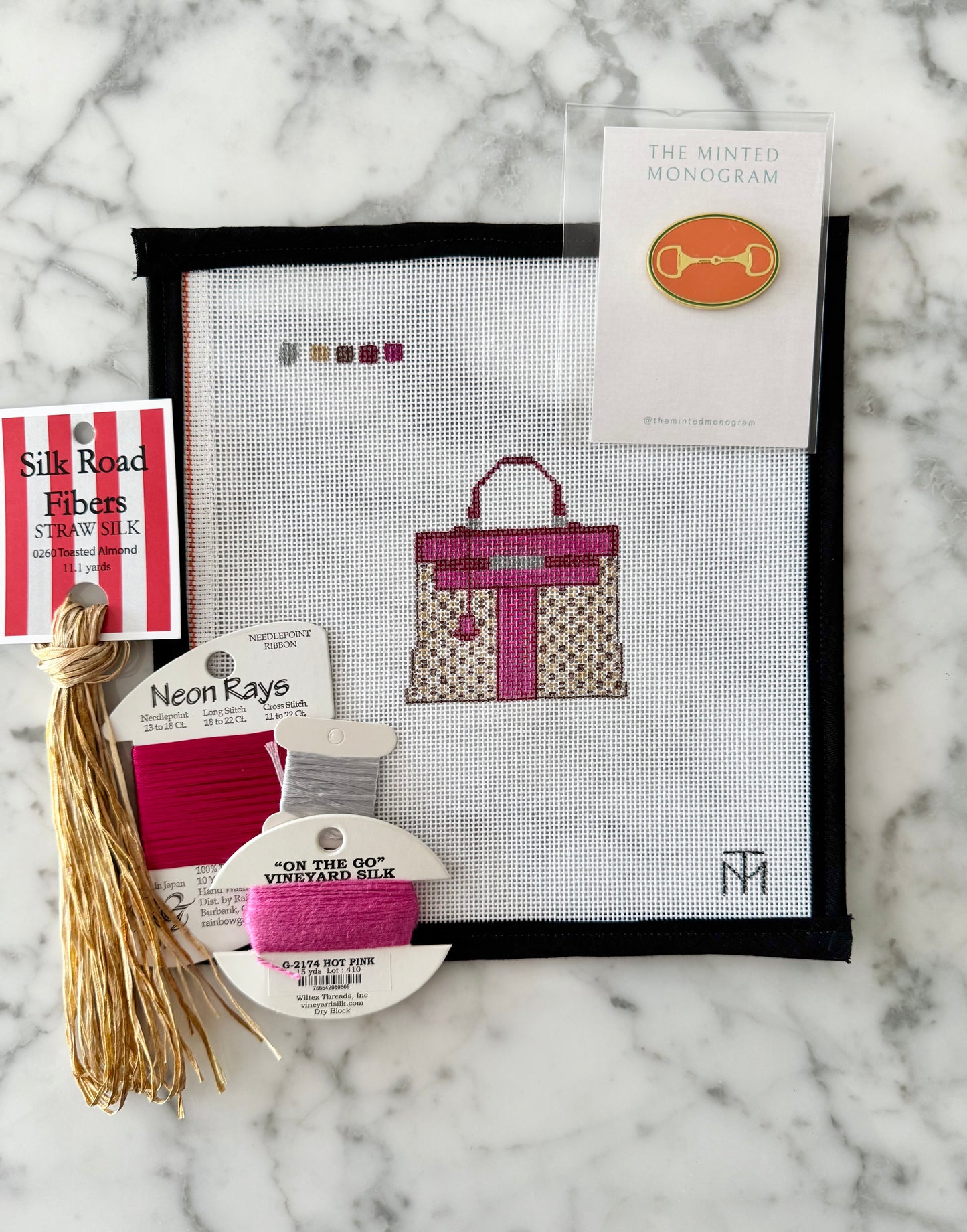 Special Value Designer Inspired Wicker Purse Kit in Pink